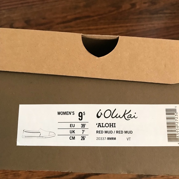 New Olukai Alohi Slip-ons - Picture 5 of 5